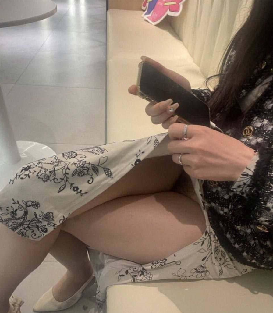 #李瑾姸 无锡美容院美女老板娘 李瑾姸 网上到处聊骚发祼照 奔现约炮视频被曝光！  第6张